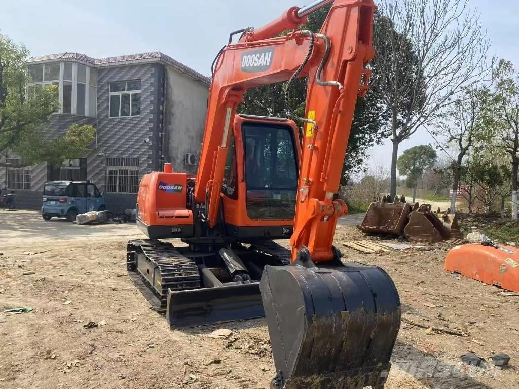 Doosan DX 75-9 C Excavadoras 7t - 12t