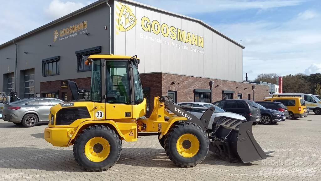 Volvo L 30 G Cargadoras sobre ruedas