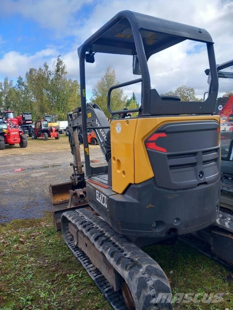 Volvo ECR 25 D Mini excavadoras < 7t