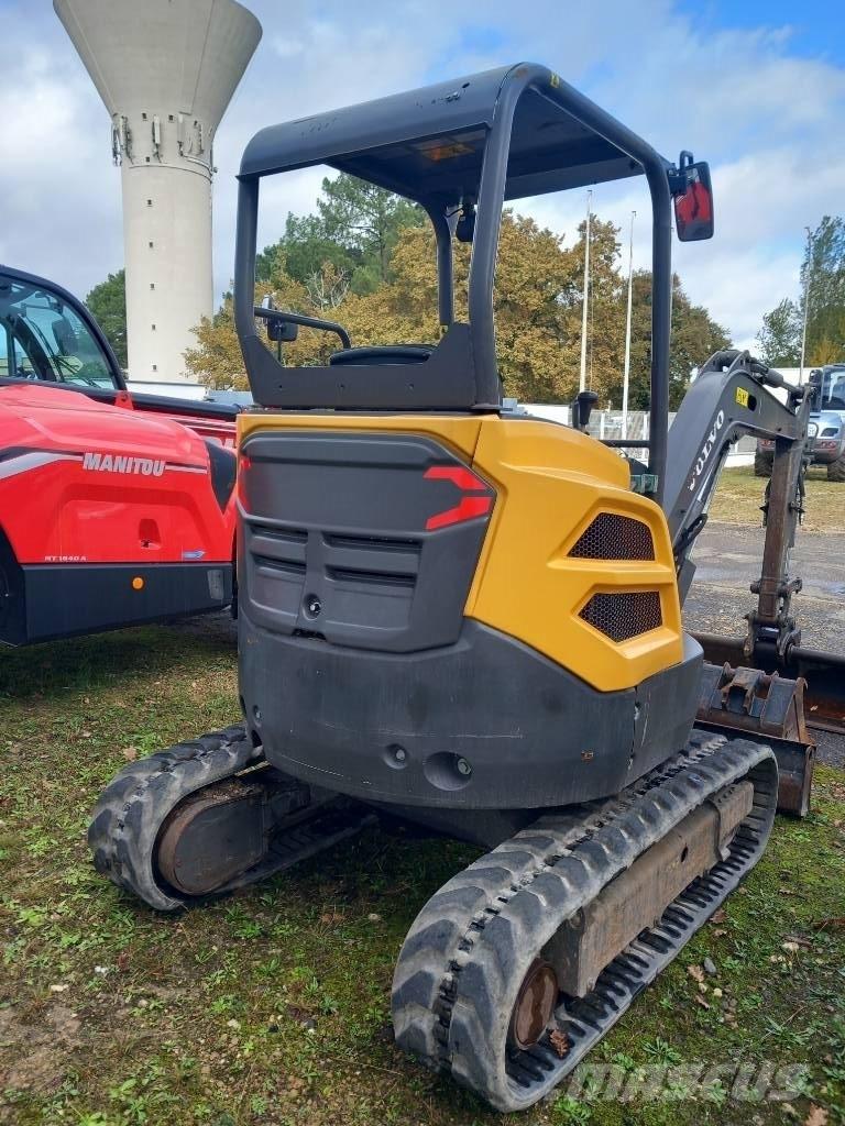 Volvo ECR 25 D Mini excavadoras < 7t