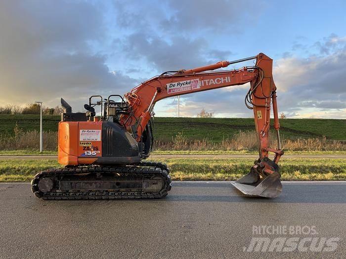 Hitachi ZX135US-6 Excavadoras de cadenas