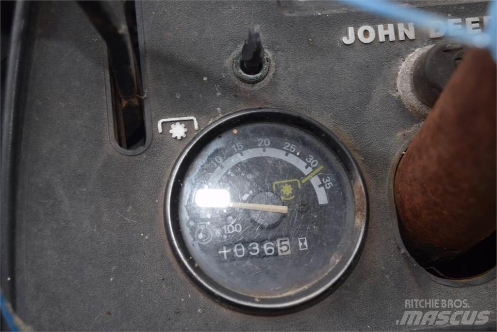 John Deere 755 Tractores