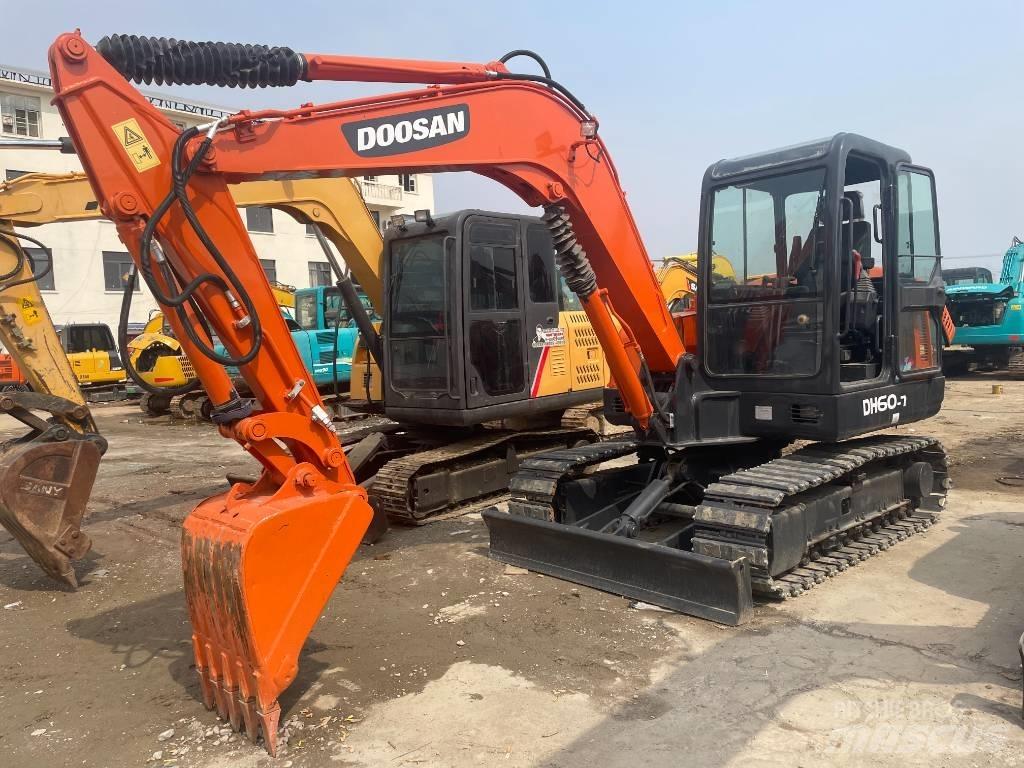 Doosan DH 60 Mini excavadoras < 7t