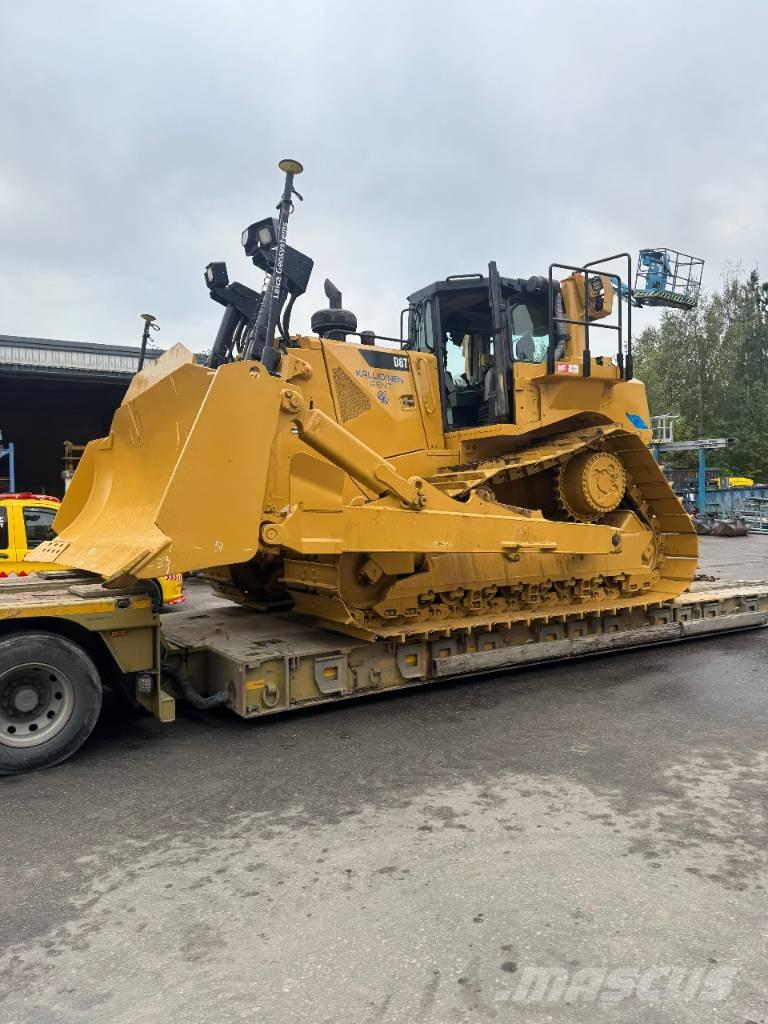 CAT D 8 T Buldozer sobre oruga