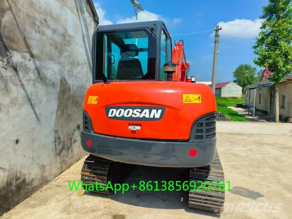 Doosan DH 60 Mini excavadoras < 7t