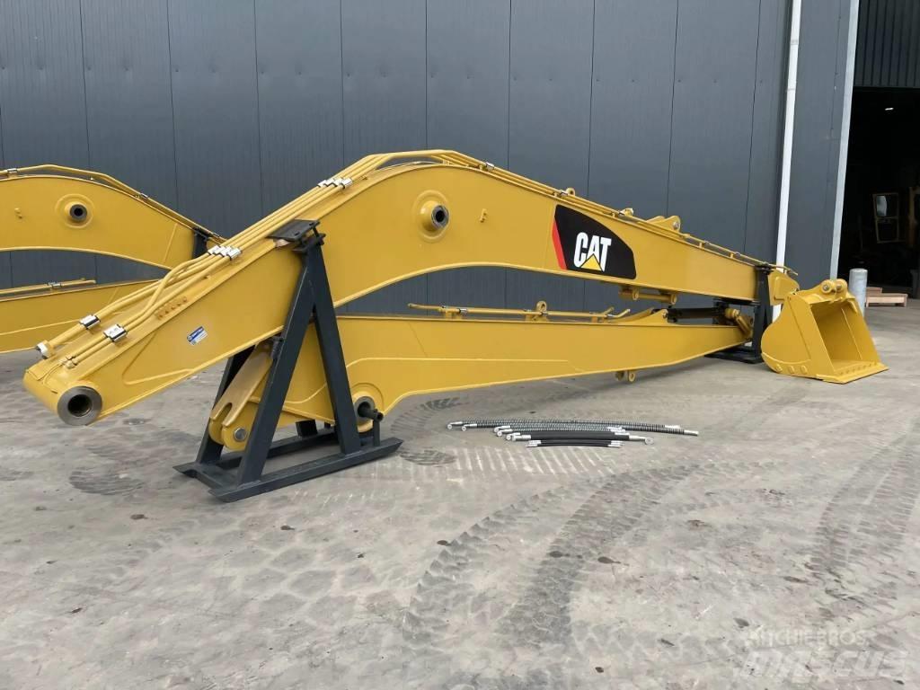 CAT 320D 18m Set Retroexcavadoras