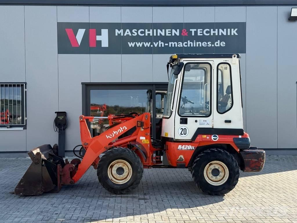 Kubota R 420 Cargadoras sobre ruedas