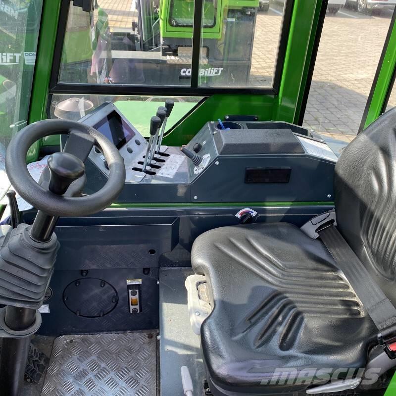 Combilift CB 2500 4 vías o cuatro caminos