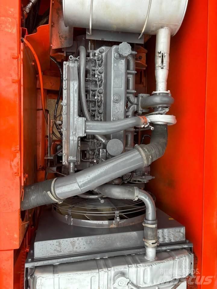 Doosan DX 225 LCA Excavadoras de cadenas