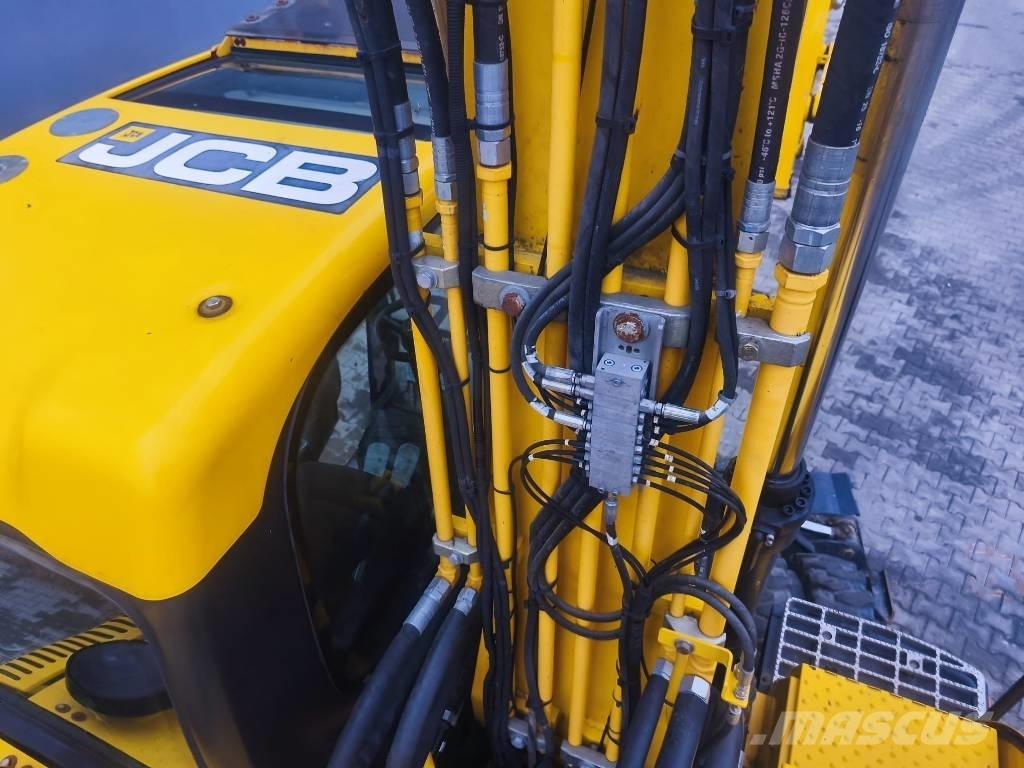 JCB JS 145 W Excavadoras de ruedas