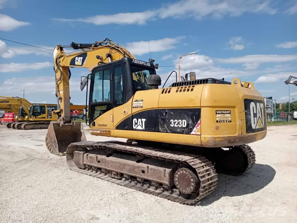 CAT 323 D L Excavadoras de cadenas