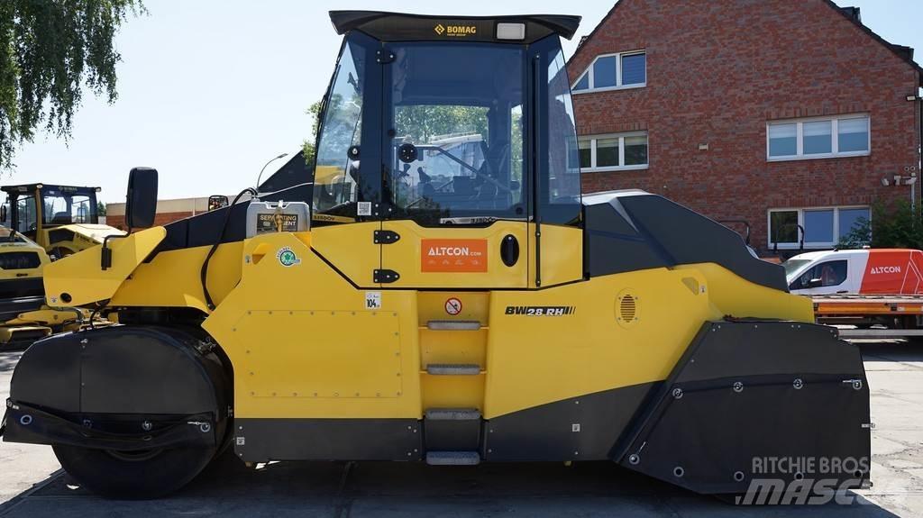 Bomag BW 28 RH Rodillos sobre neumáticos