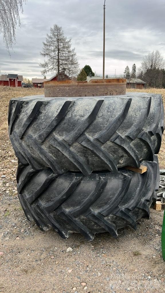 John Deere 4850 Tractores