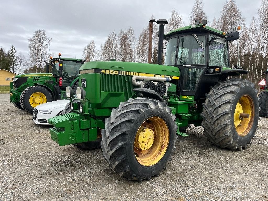 John Deere 4850 Tractores