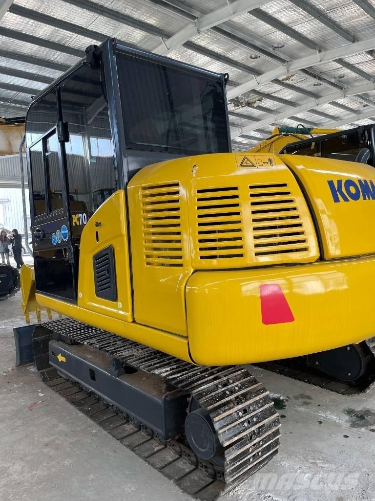 Komatsu PC 70 Excavadoras 7t - 12t