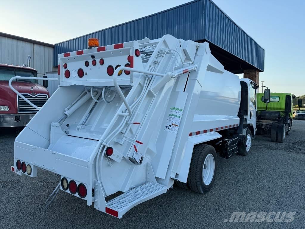 Isuzu NRR Camiones de basura