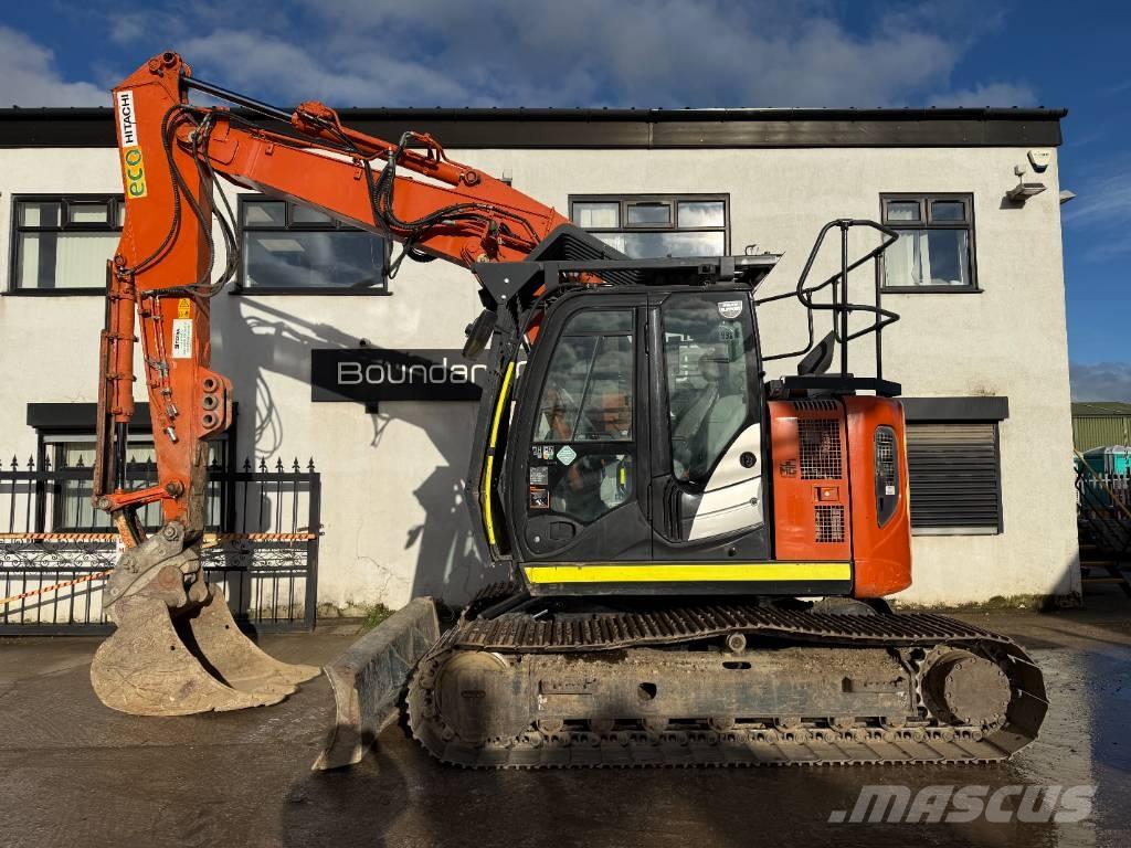Hitachi ZX 135 US-6 Excavadoras de cadenas