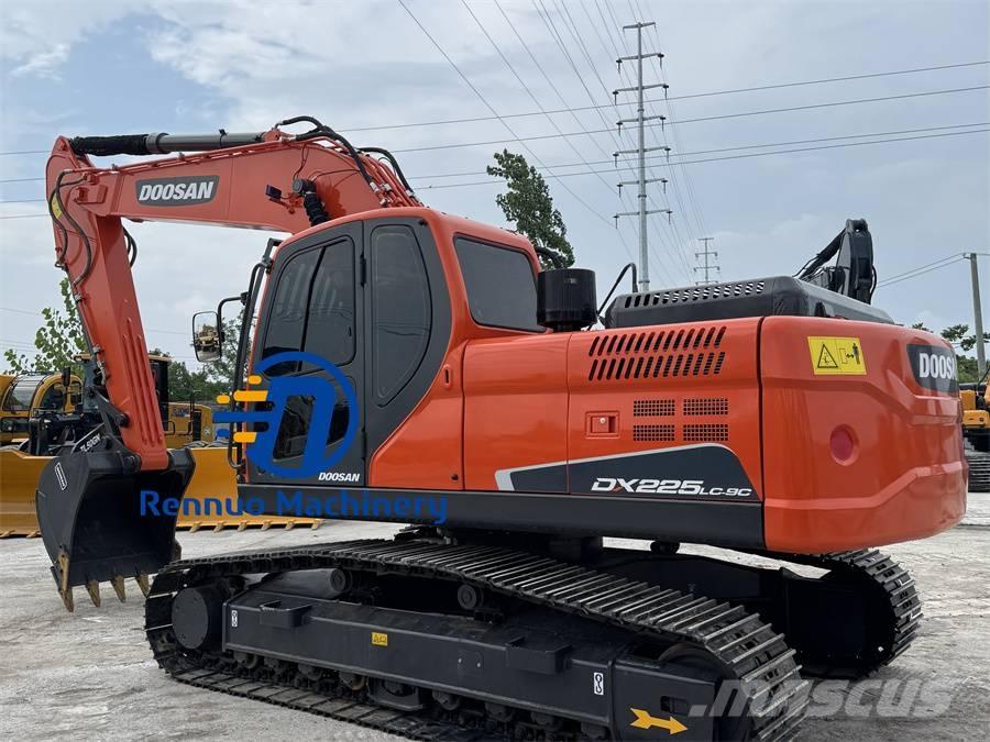 Doosan DX 225 LC-9C Excavadoras de cadenas