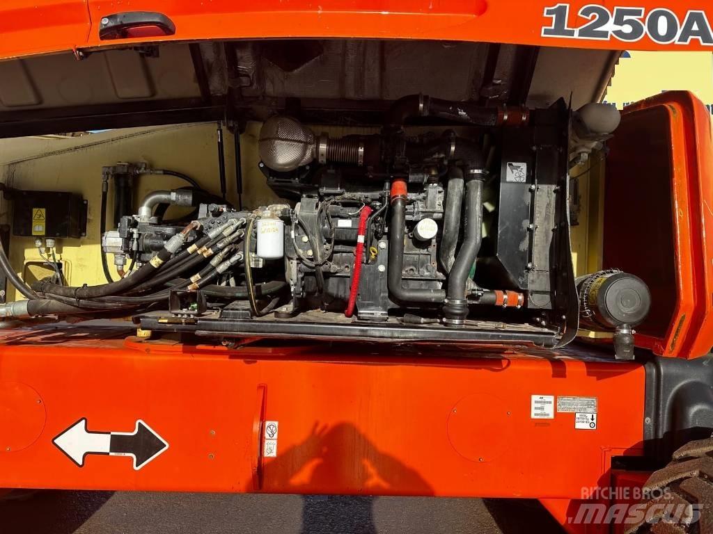 JLG 1250 AJP Plataforma de trabajo articulada