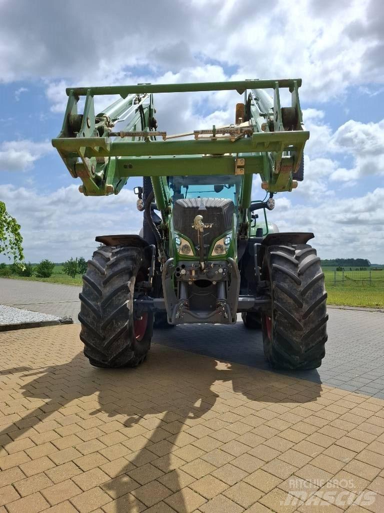 Fendt 724 Profi Plus Tractores