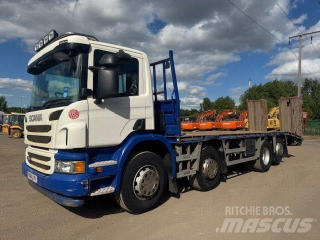 Scania P 370 Camiones portamaquinaria