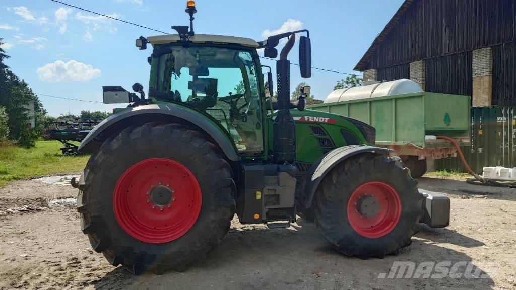 Fendt 724 Profi Plus Tractores