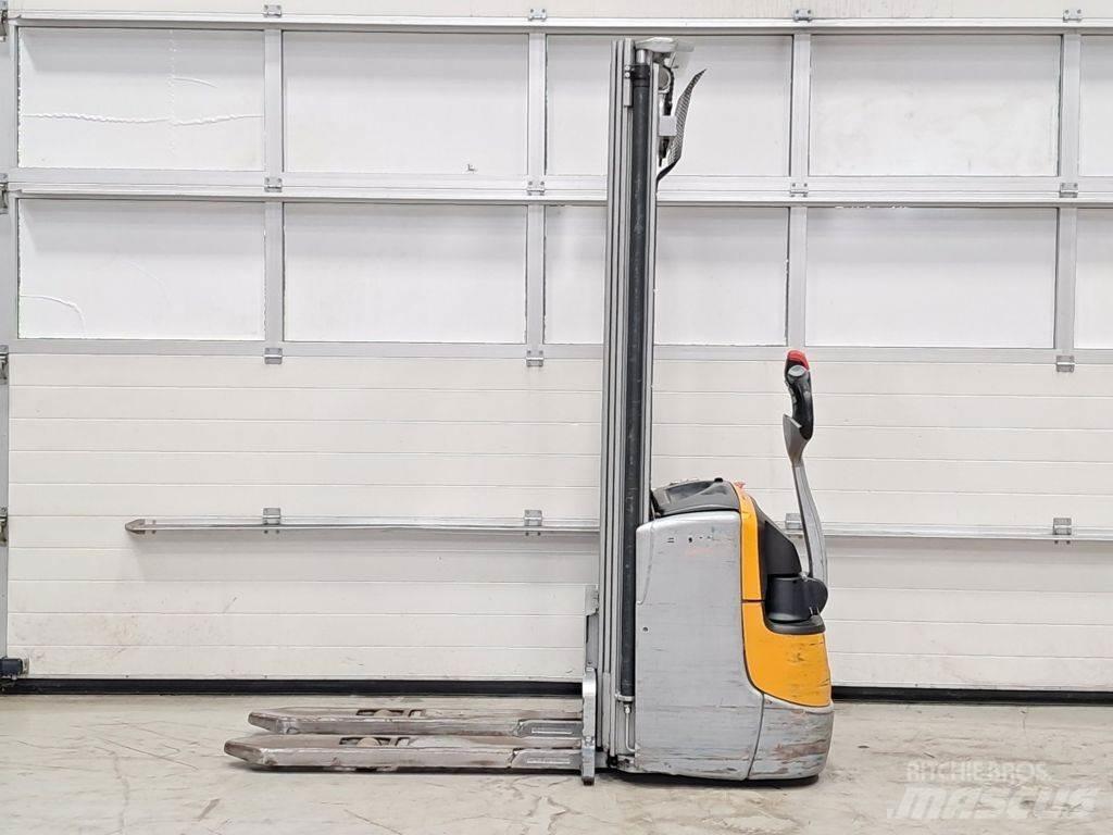 Still EXV 14 C Transpaletas Electricas