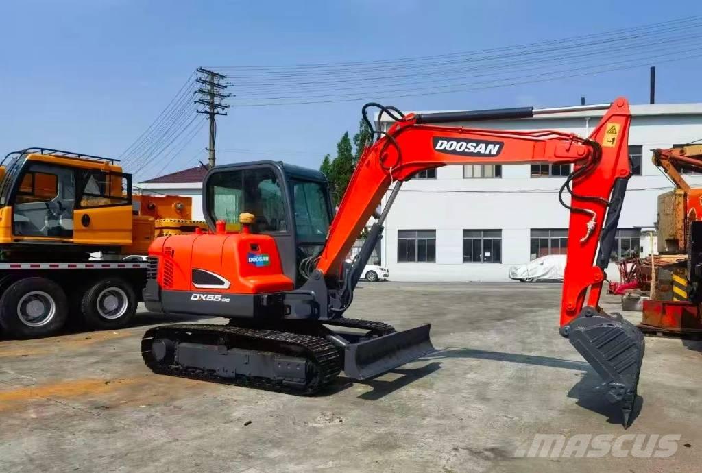 Doosan DH 55 Mini excavadoras < 7t