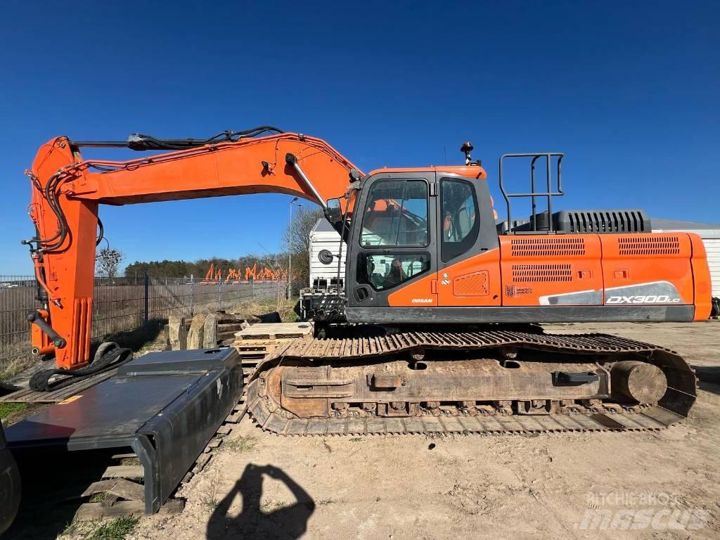 Doosan DX 300 LC-5 Excavadoras de cadenas