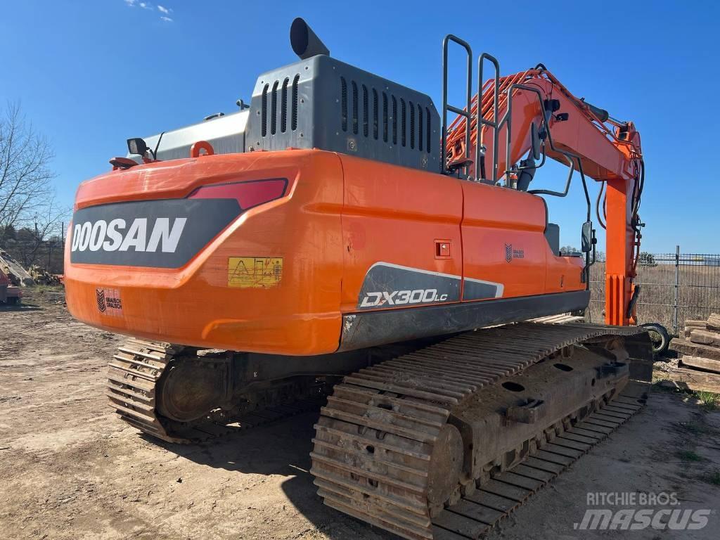 Doosan DX 300 LC-5 Excavadoras de cadenas
