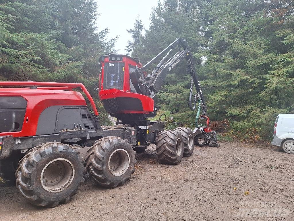 Komatsu 901 XC Cosechadoras