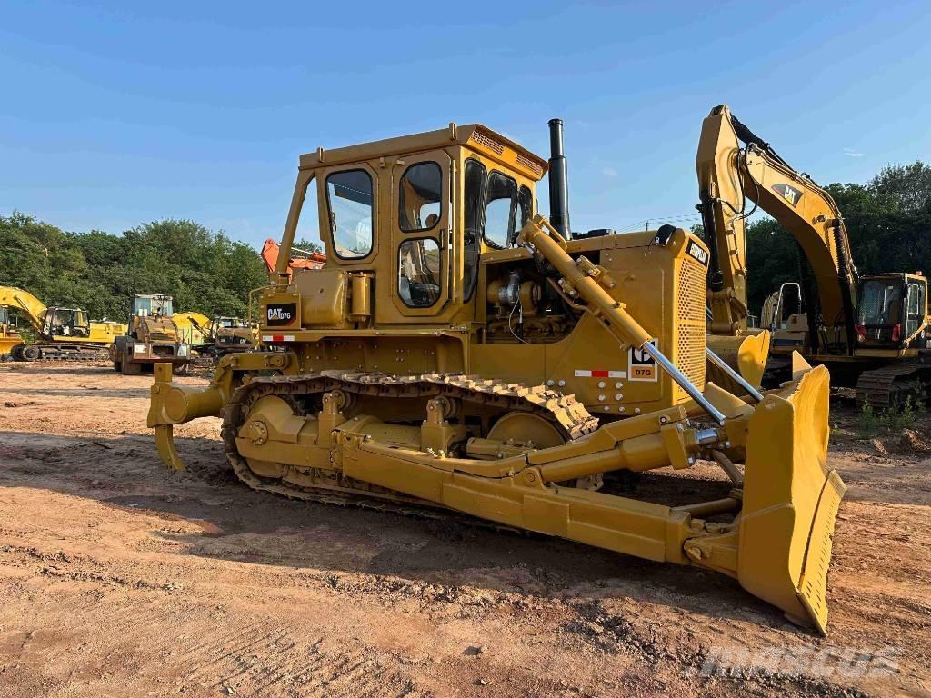 CAT D 7 G Buldozer sobre oruga