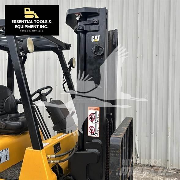 CAT GC40KSTR Carretillas diesel