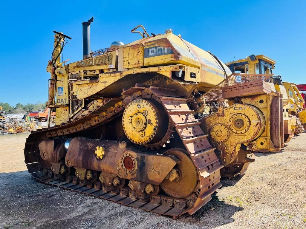 CAT D 8 L Buldozer sobre oruga