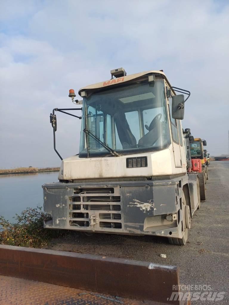 Mafi R336 Cabezas tractoras para terminales