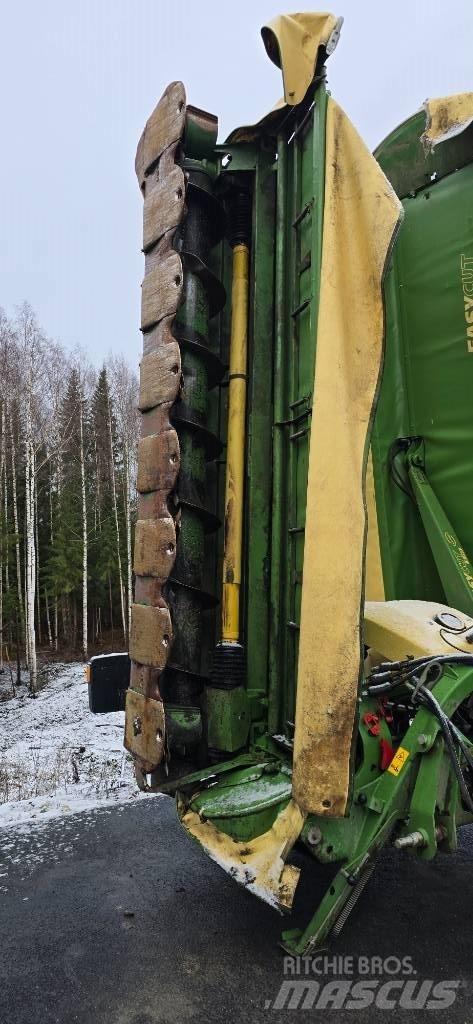 Krone Easy Cut  B 950 Segadoras