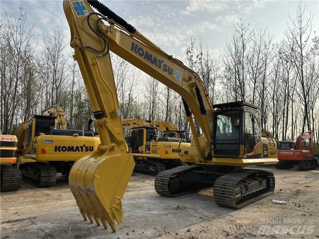 Komatsu PC200-8 Excavadoras de cadenas
