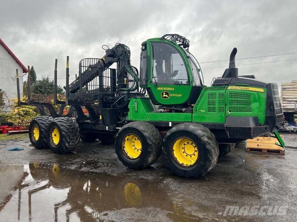 John Deere 1110G Autocargadoras