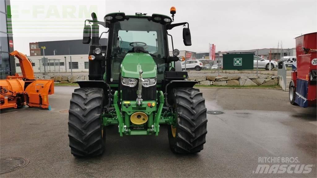 John Deere 6120M Tractores