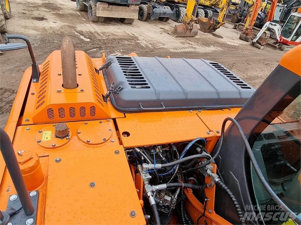 Doosan DX 140 LC-3 Excavadoras de cadenas