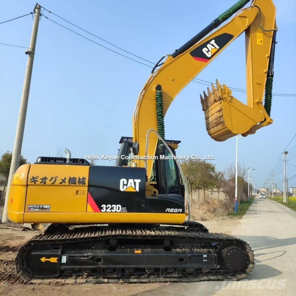 CAT 323gc Excavadoras de cadenas