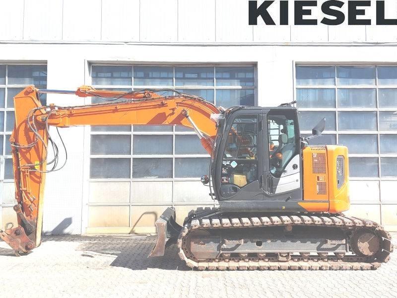 Hitachi ZX 135 US-6 Excavadoras de cadenas
