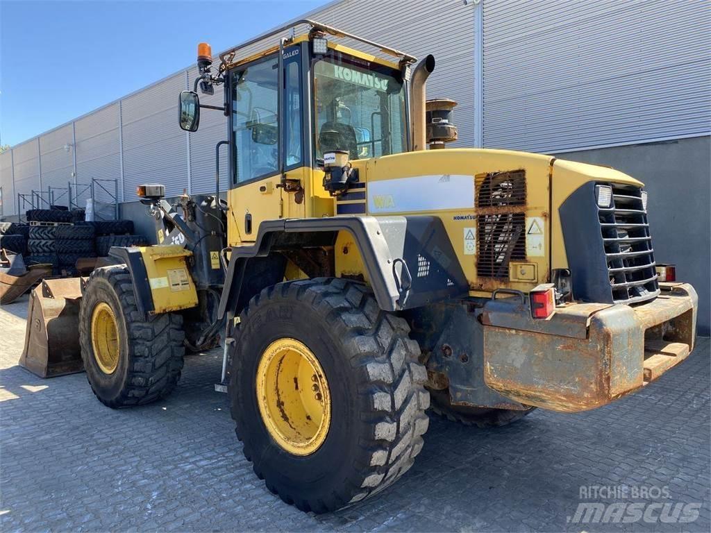 Komatsu WA250PZ-5 Cargadoras sobre ruedas
