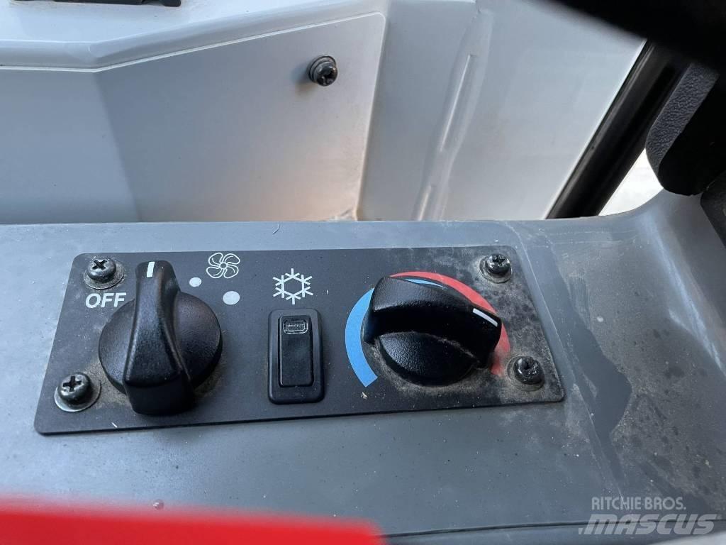 Takeuchi TCR50-2 Dúmpers sobre orugas