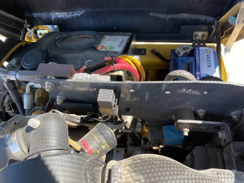 Bomag BW 100 AC-5 Rodillos combinados