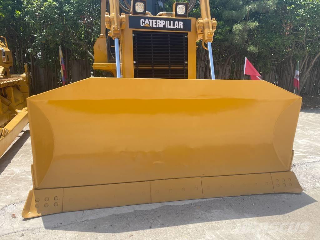 CAT d5k Buldozer sobre oruga