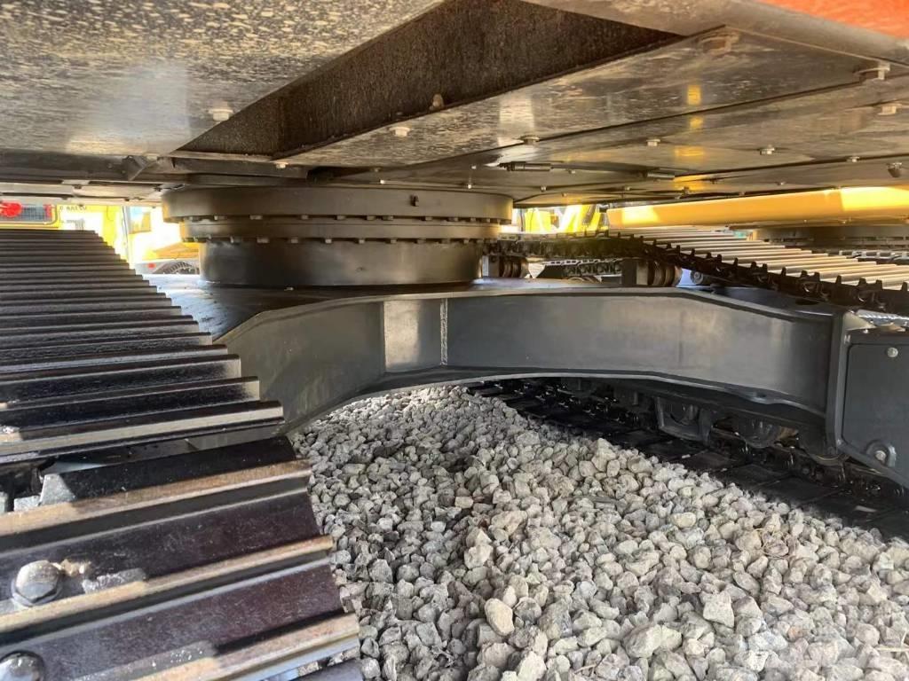 Doosan DX 225 LC Excavadoras de cadenas