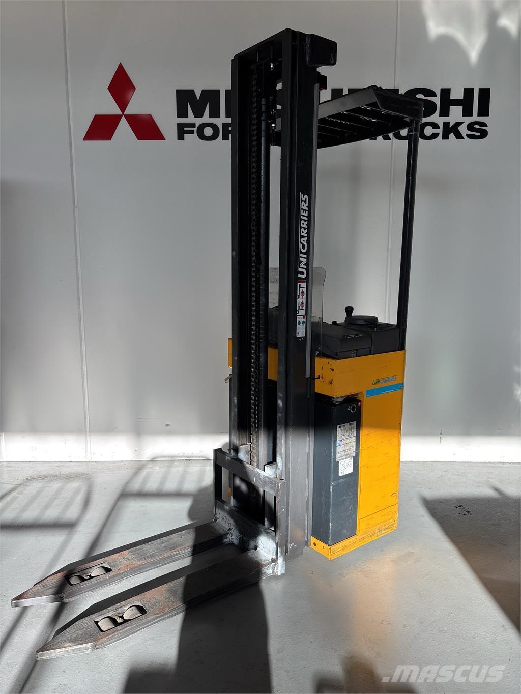 Atlet A160 Apiladores eléctricos autopropulsados