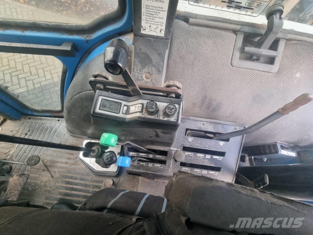 Ford 8210 Tractores