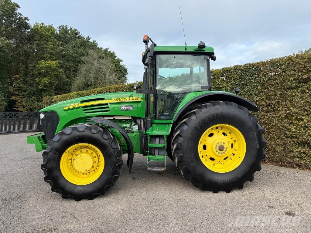 John Deere 7720 Tractores